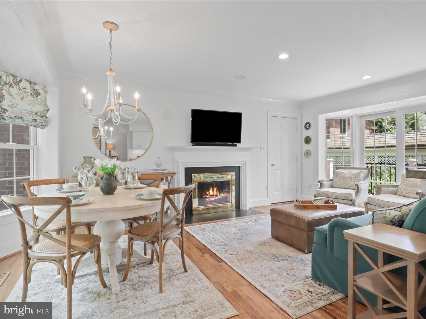 7287 EVANS MILL RD, MCLEAN, Virginia 22101, 4 Bedrooms Bedrooms, ,3 BathroomsBathrooms,Residential,For sale,7287 EVANS MILL RD,VAFX2241524 MLS # VAFX2241524