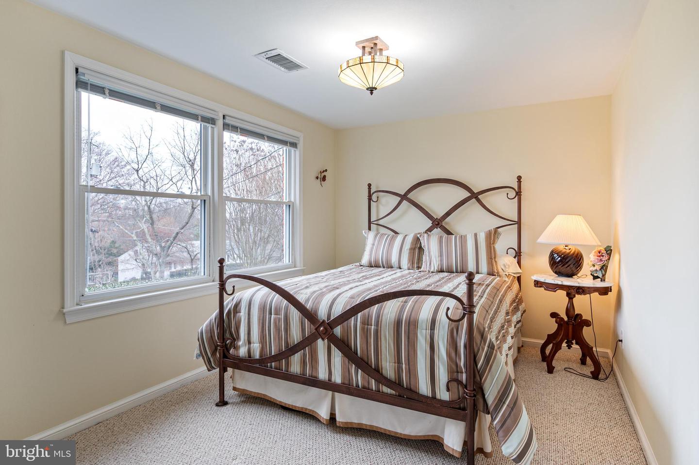 7104 SUSSEX PL, ALEXANDRIA, Virginia 22307, 3 Bedrooms Bedrooms, ,3 BathroomsBathrooms,Residential,For sale,7104 SUSSEX PL,VAFX2241526 MLS # VAFX2241526