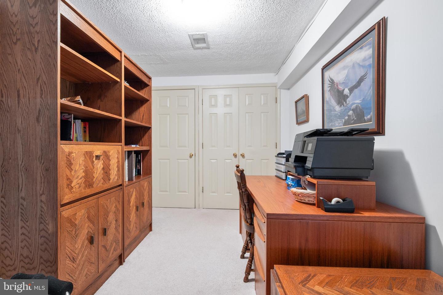 7104 SUSSEX PL, ALEXANDRIA, Virginia 22307, 3 Bedrooms Bedrooms, ,3 BathroomsBathrooms,Residential,For sale,7104 SUSSEX PL,VAFX2241526 MLS # VAFX2241526