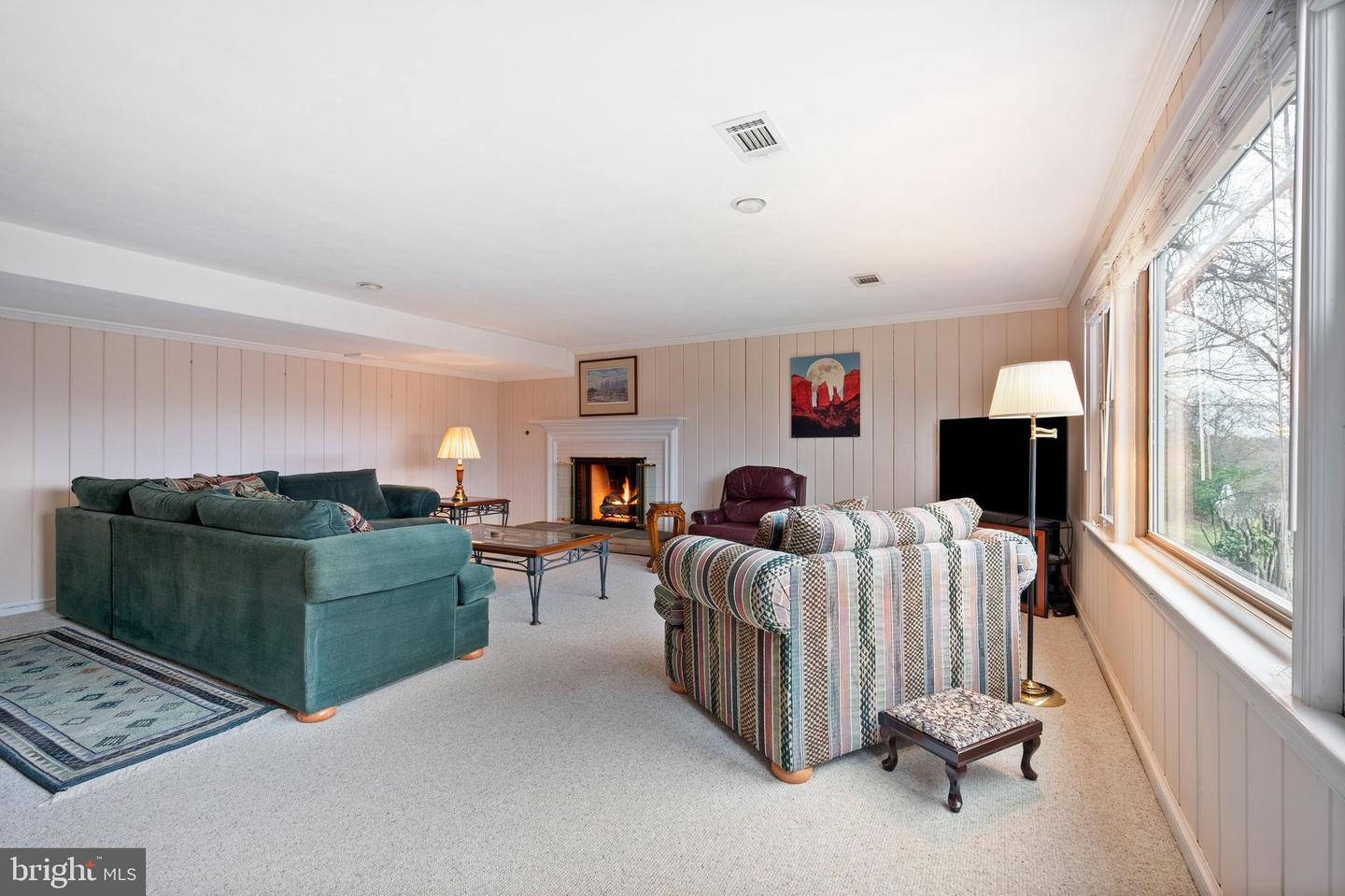 7104 SUSSEX PL, ALEXANDRIA, Virginia 22307, 3 Bedrooms Bedrooms, ,3 BathroomsBathrooms,Residential,For sale,7104 SUSSEX PL,VAFX2241526 MLS # VAFX2241526