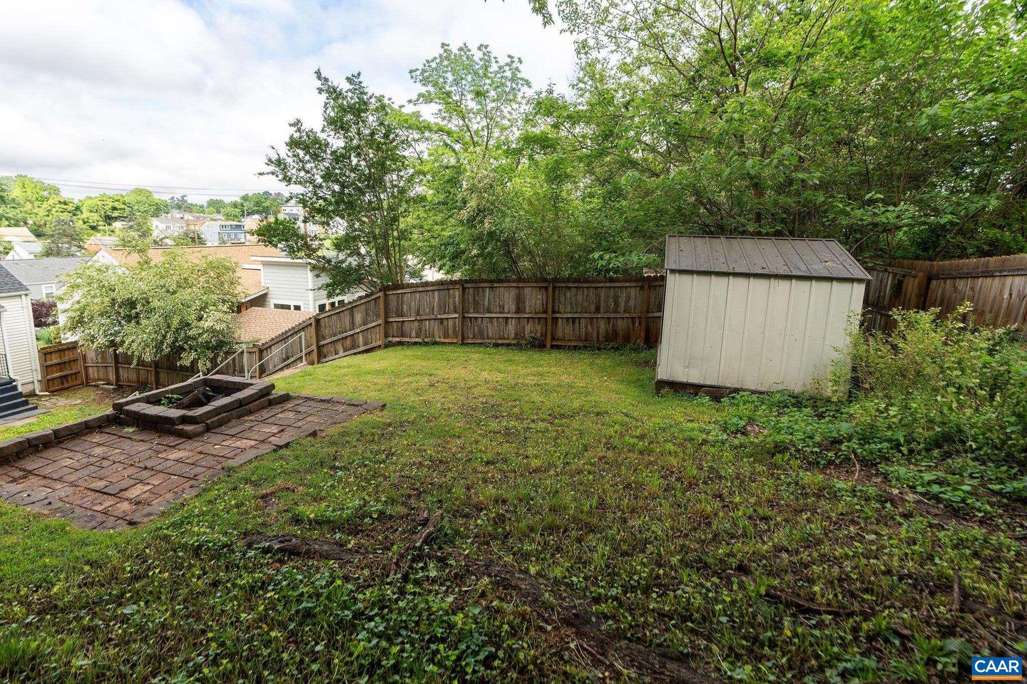 919 -B ALTAVISTA AVE, CHARLOTTESVILLE, Virginia 22902, 2 Bedrooms Bedrooms, ,1 BathroomBathrooms,Residential,For sale,919 -B ALTAVISTA AVE,664651 MLS # 664651