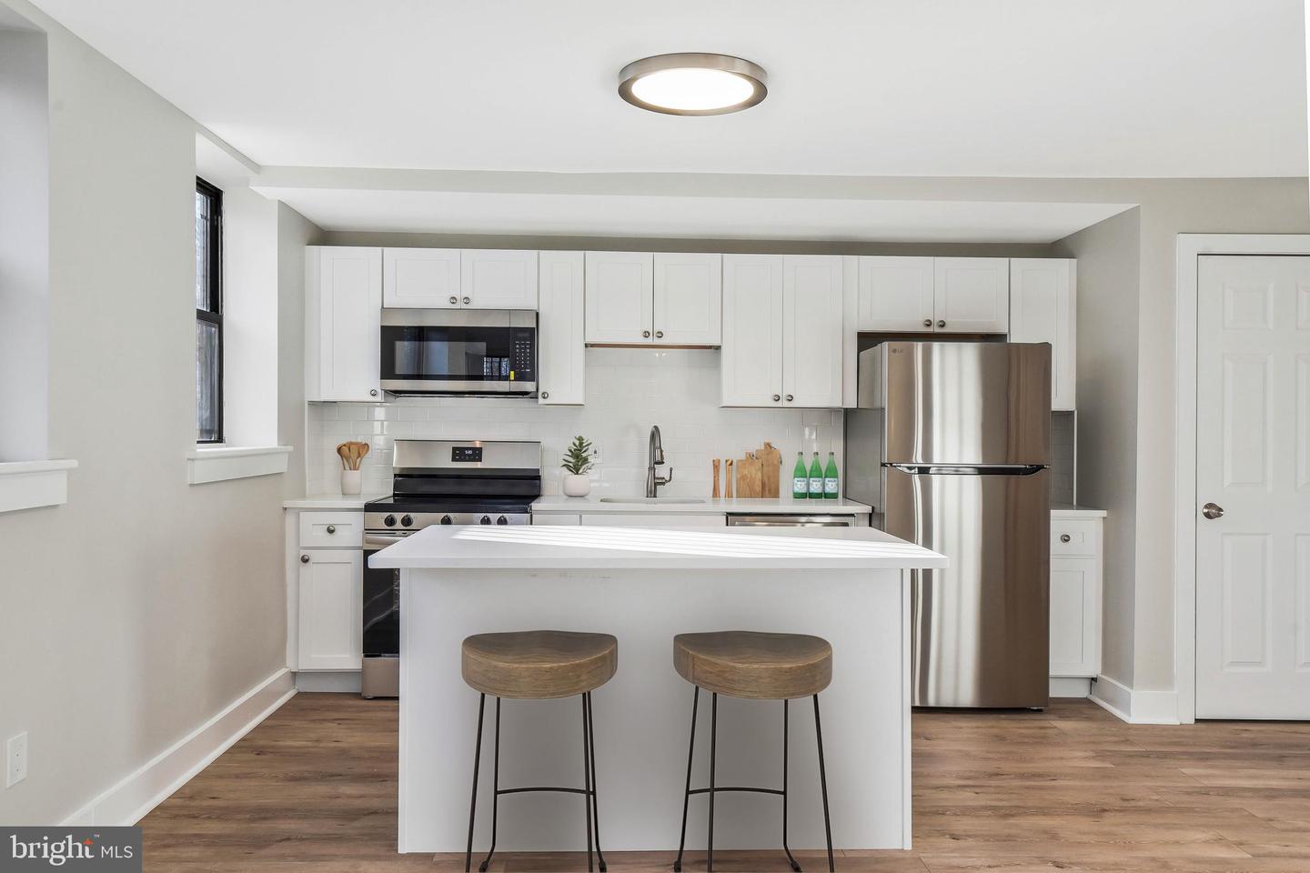 212-212 OAKWOOD ST SE #B5, WASHINGTON, District Of Columbia 20032, 1 Bedroom Bedrooms, ,1 BathroomBathrooms,Residential,For sale,212-212 OAKWOOD ST SE #B5,DCDC2201178 MLS # DCDC2201178