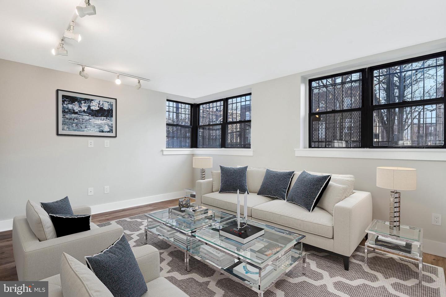 212-212 OAKWOOD ST SE #B5, WASHINGTON, District Of Columbia 20032, 1 Bedroom Bedrooms, ,1 BathroomBathrooms,Residential,For sale,212-212 OAKWOOD ST SE #B5,DCDC2201178 MLS # DCDC2201178