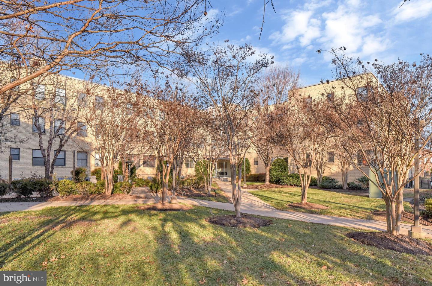 212-212 OAKWOOD ST SE #B5, WASHINGTON, District Of Columbia 20032, 1 Bedroom Bedrooms, ,1 BathroomBathrooms,Residential,For sale,212-212 OAKWOOD ST SE #B5,DCDC2201178 MLS # DCDC2201178