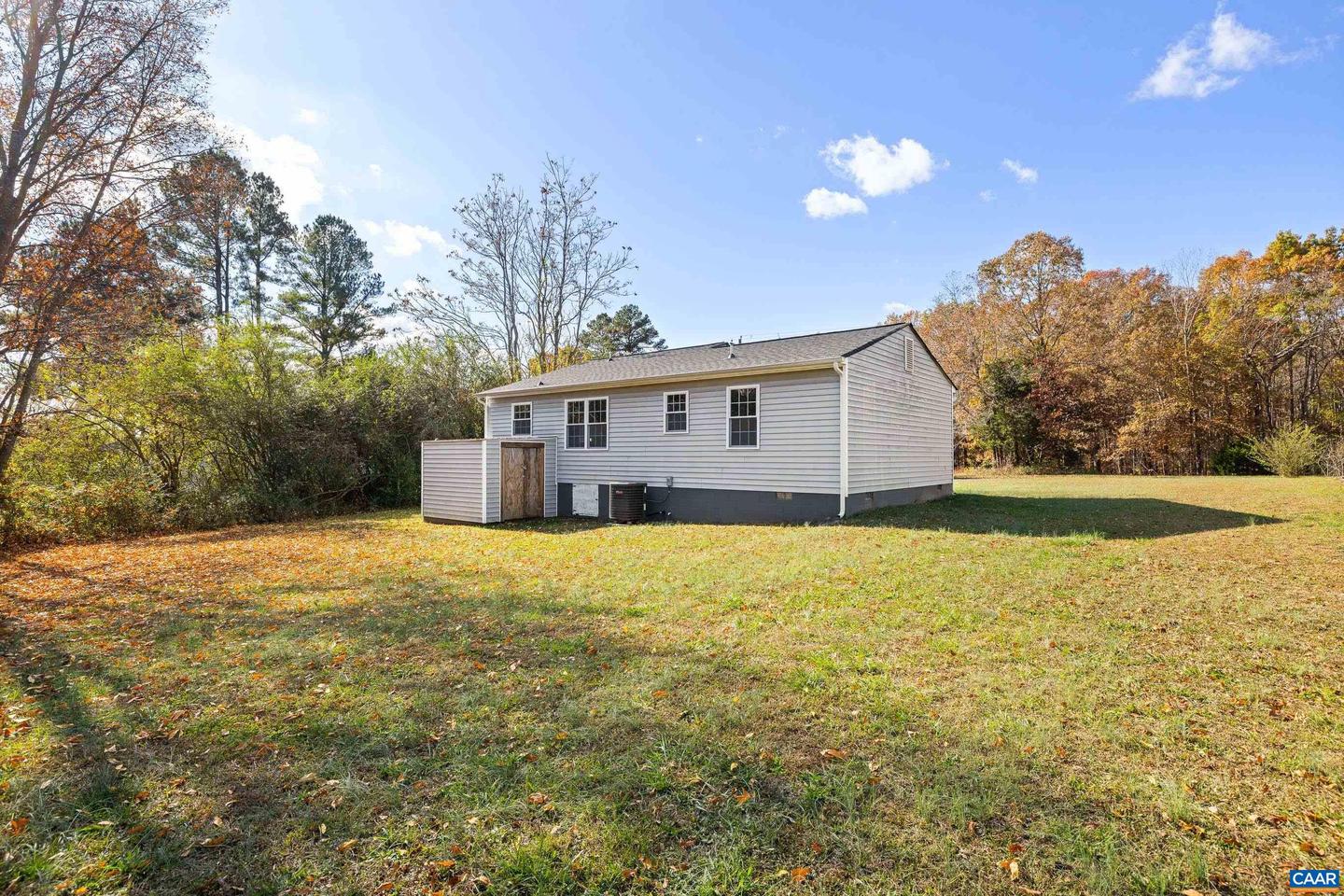 104 BRIAR HOOK RD, GLADSTONE, Virginia 24553, 3 Bedrooms Bedrooms, ,1 BathroomBathrooms,Residential,For sale,104 BRIAR HOOK RD,664653 MLS # 664653
