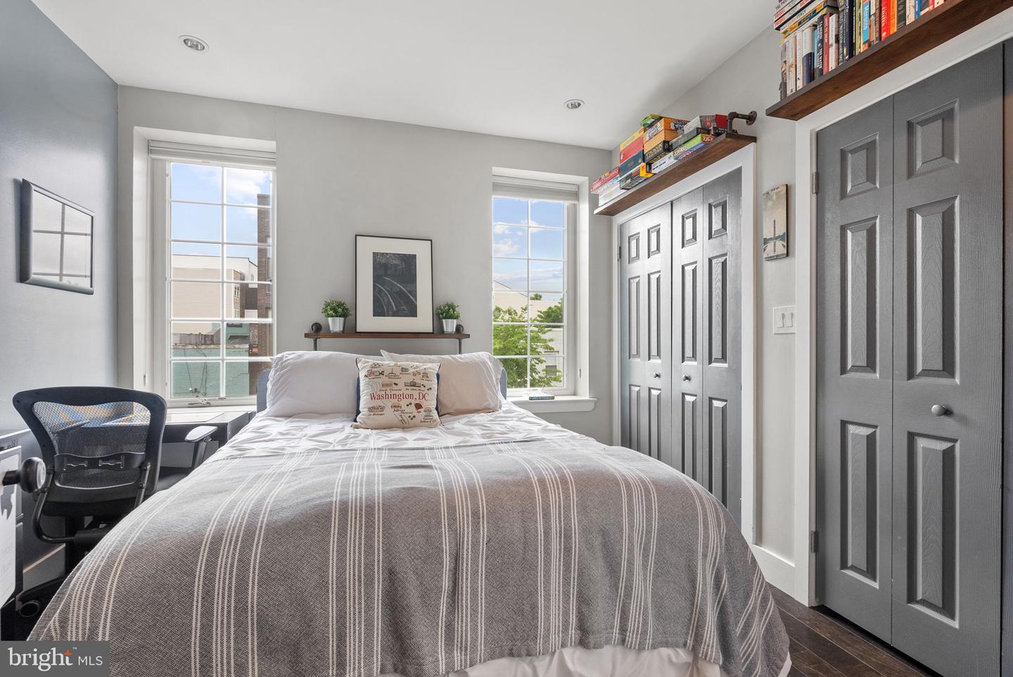 1610 LEVIS ST NE, WASHINGTON, District Of Columbia 20002, 2 Bedrooms Bedrooms, ,2 BathroomsBathrooms,Residential,For sale,1610 LEVIS ST NE,DCDC2201154 MLS # DCDC2201154
