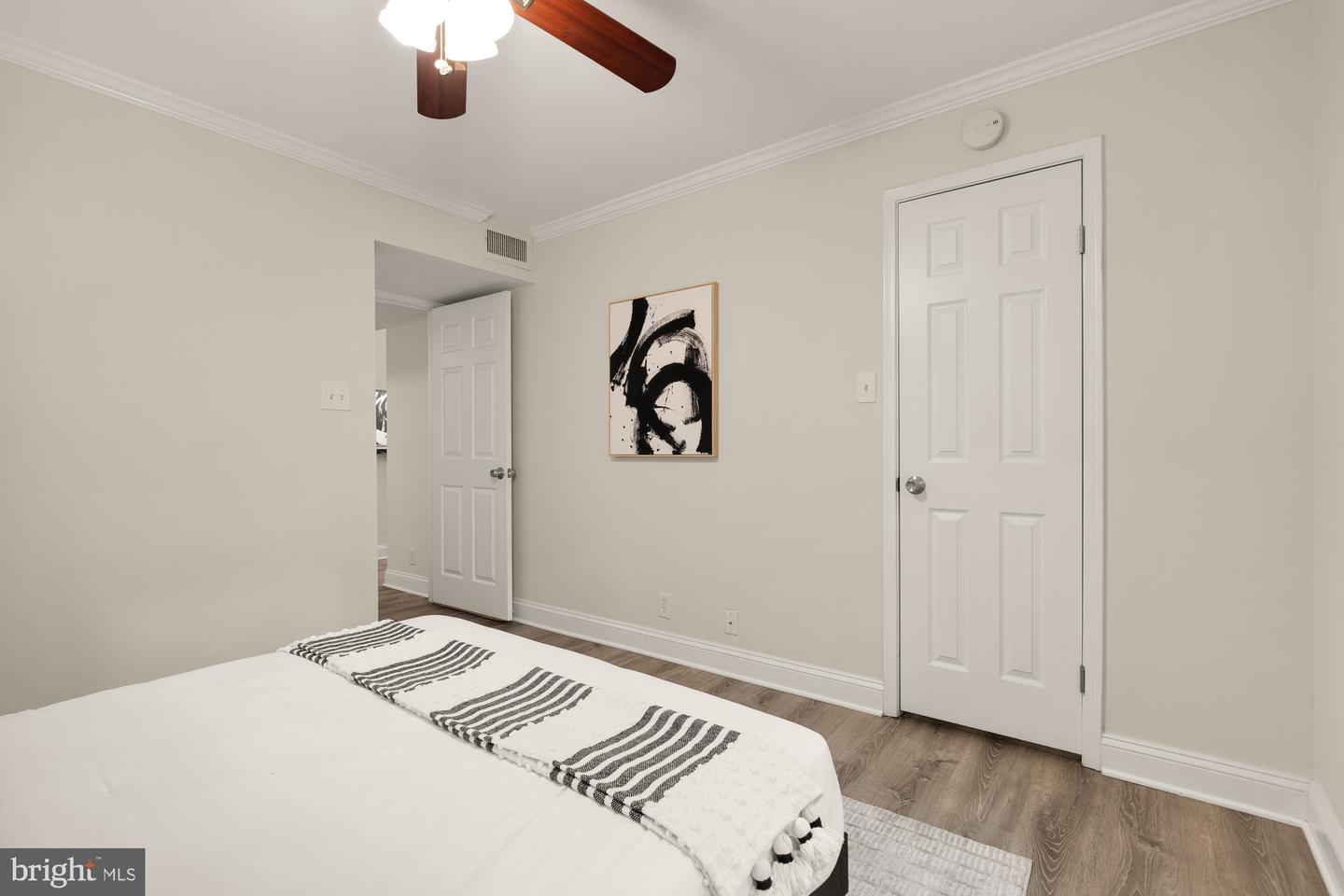 3303 WYNDHAM CIR #347, ALEXANDRIA, Virginia 22302, 2 Bedrooms Bedrooms, ,2 BathroomsBathrooms,Residential,For sale,3303 WYNDHAM CIR #347,VAAX2045446 MLS # VAAX2045446
