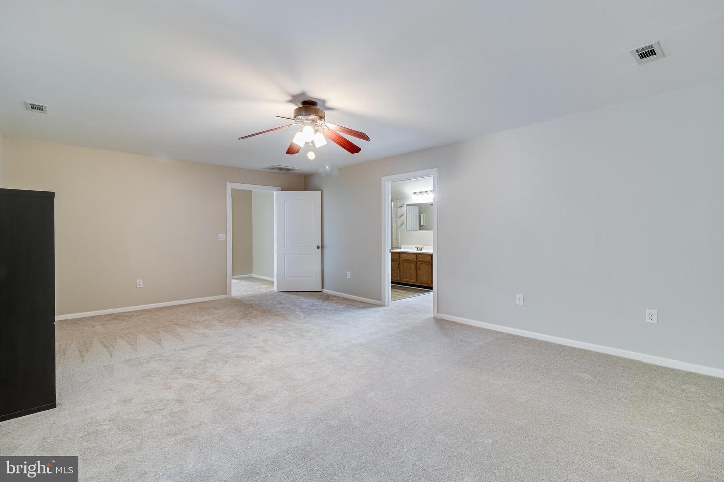 17397 ROSIERS CREEK LN, KING GEORGE, Virginia 22485, 5 Bedrooms Bedrooms, ,4 BathroomsBathrooms,Residential,For sale,17397 ROSIERS CREEK LN,VAKG2006436 MLS # VAKG2006436