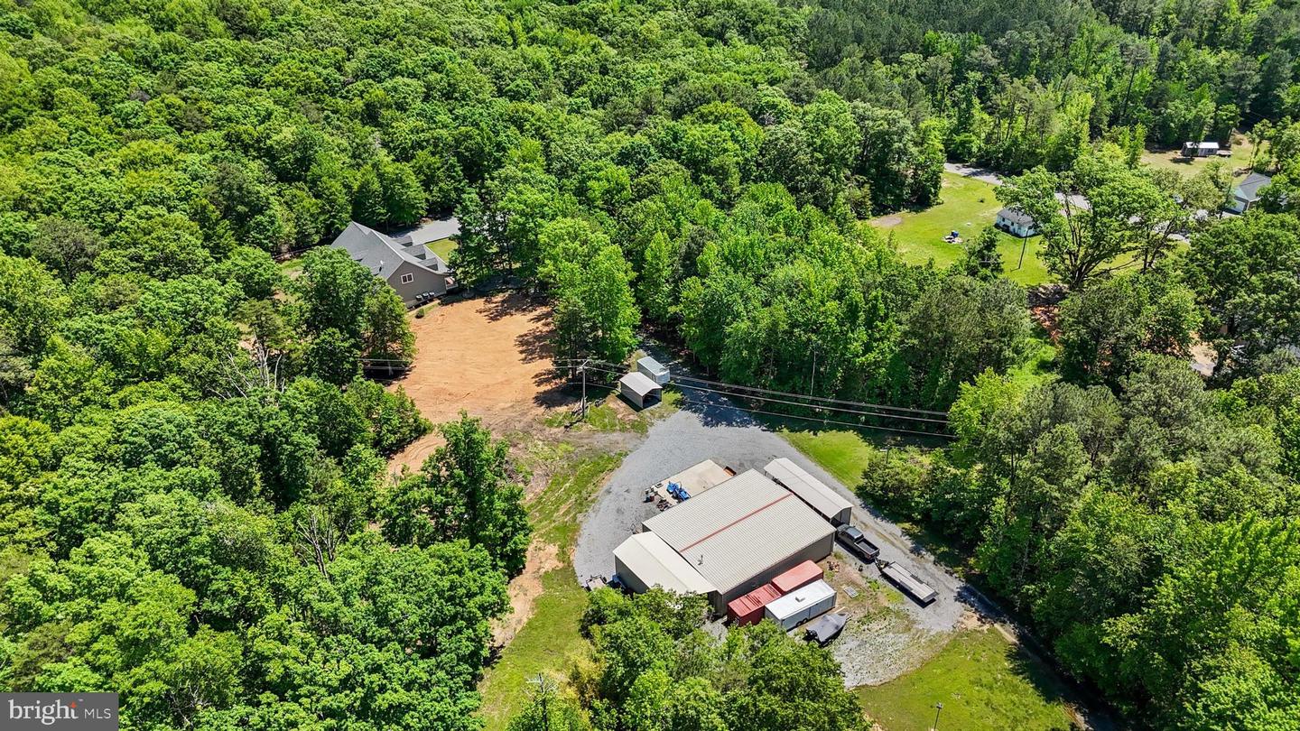 17397 ROSIERS CREEK LN, KING GEORGE, Virginia 22485, 5 Bedrooms Bedrooms, ,4 BathroomsBathrooms,Residential,For sale,17397 ROSIERS CREEK LN,VAKG2006436 MLS # VAKG2006436