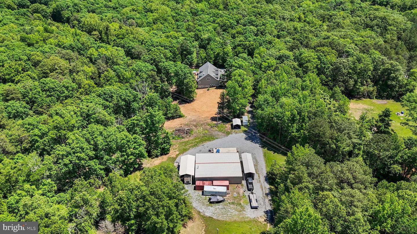 17397 ROSIERS CREEK LN, KING GEORGE, Virginia 22485, 5 Bedrooms Bedrooms, ,4 BathroomsBathrooms,Residential,For sale,17397 ROSIERS CREEK LN,VAKG2006436 MLS # VAKG2006436
