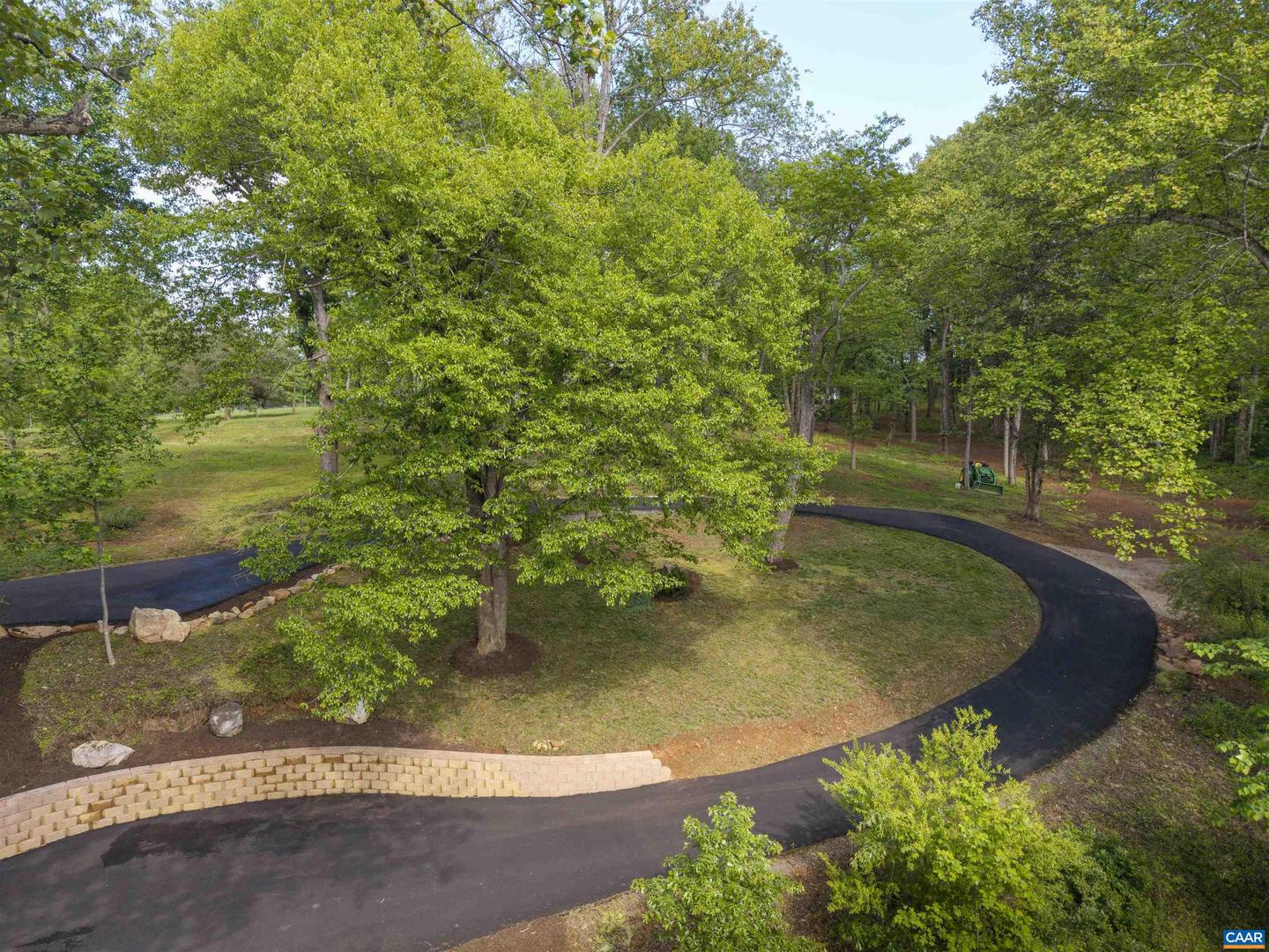 2931 NORTH GARDEN LN, NORTH GARDEN, Virginia 22959, 4 Bedrooms Bedrooms, ,2 BathroomsBathrooms,Residential,For sale,2931 NORTH GARDEN LN,664656 MLS # 664656