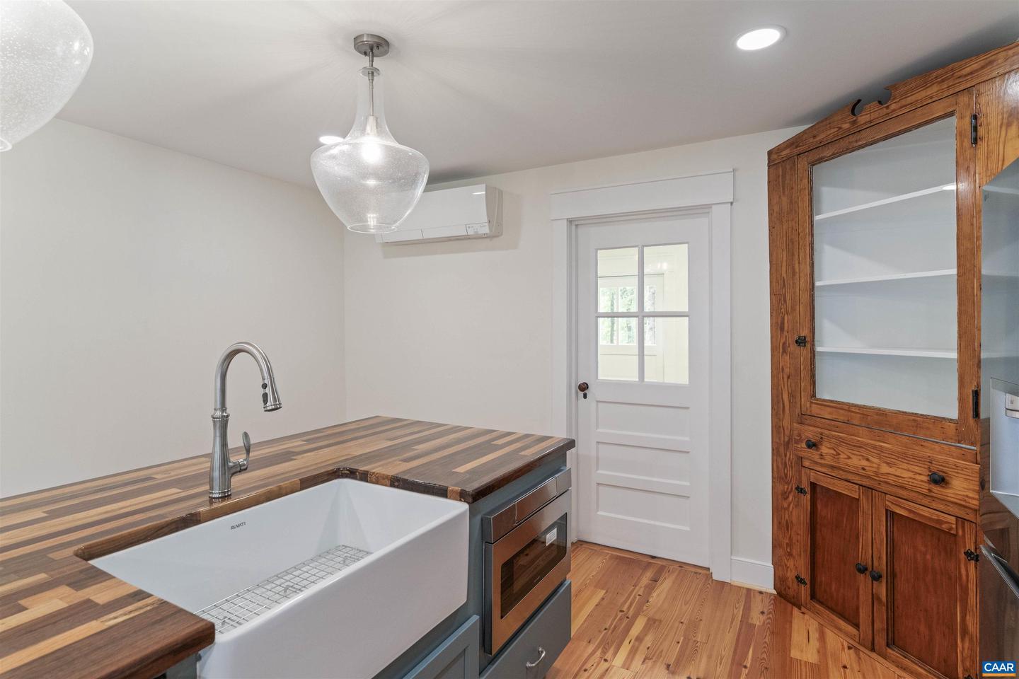 2931 NORTH GARDEN LN, NORTH GARDEN, Virginia 22959, 4 Bedrooms Bedrooms, ,2 BathroomsBathrooms,Residential,For sale,2931 NORTH GARDEN LN,664656 MLS # 664656