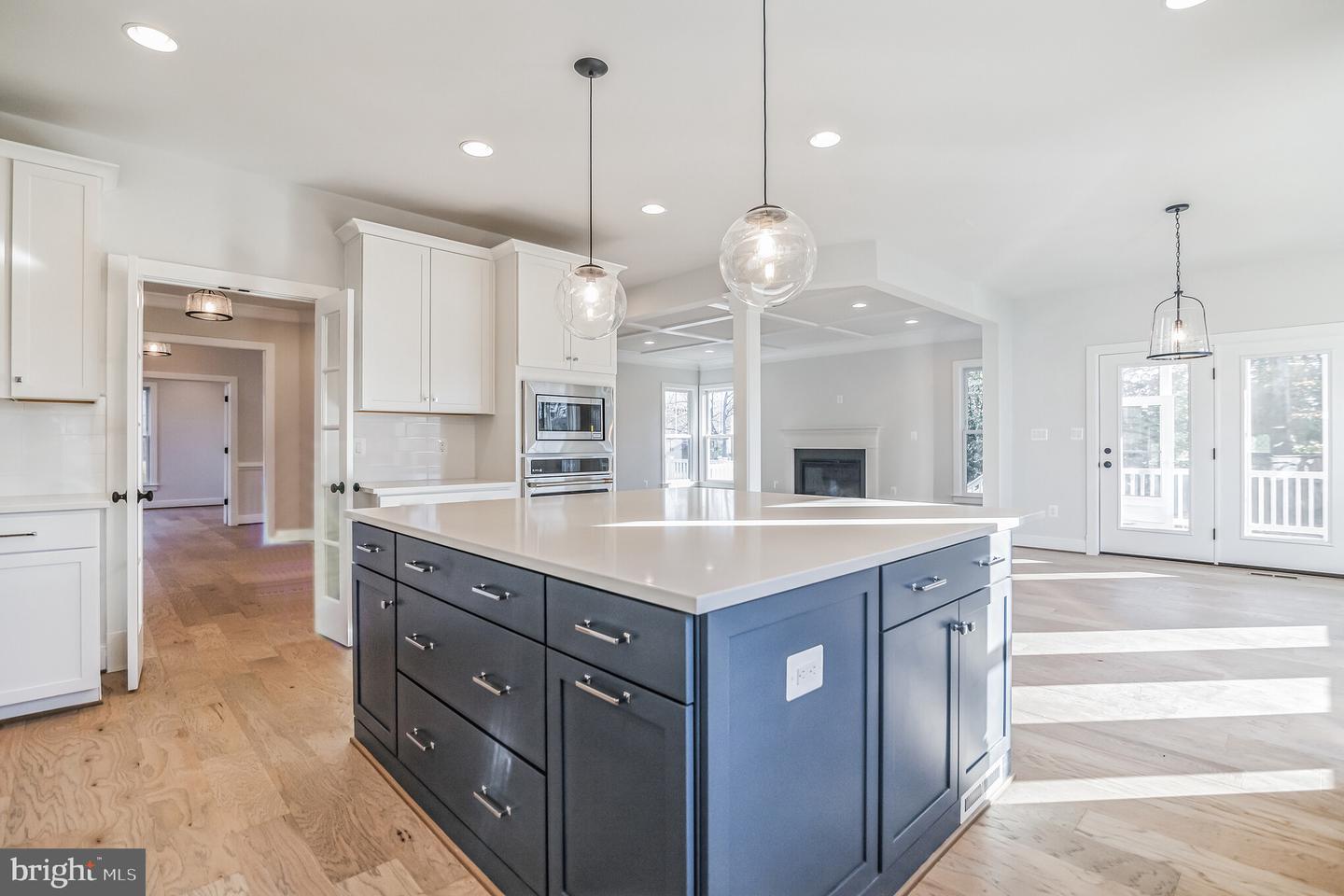 3608 CENTER DR, ALEXANDRIA, Virginia 22309, 4 Bedrooms Bedrooms, ,4 BathroomsBathrooms,Residential,For sale,3608 CENTER DR,VAFX2241558 MLS # VAFX2241558