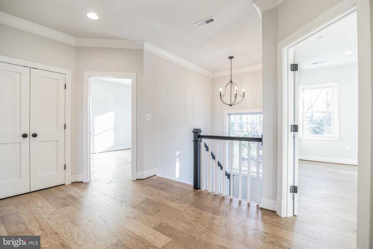 3608 CENTER DR, ALEXANDRIA, Virginia 22309, 4 Bedrooms Bedrooms, ,4 BathroomsBathrooms,Residential,For sale,3608 CENTER DR,VAFX2241558 MLS # VAFX2241558