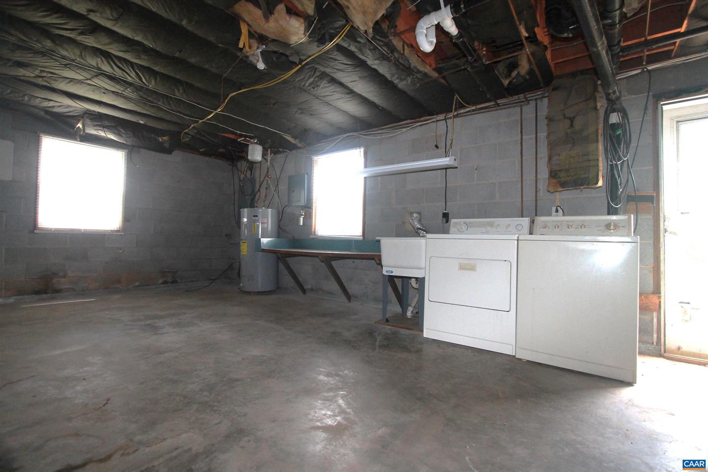 5649 PARK RD, CROZET, Virginia 22932, 3 Bedrooms Bedrooms, ,2 BathroomsBathrooms,Residential,For sale,5649 PARK RD,664661 MLS # 664661