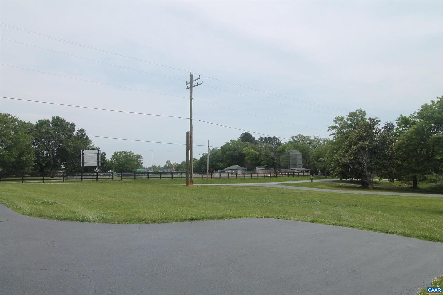 5649 PARK RD, CROZET, Virginia 22932, 3 Bedrooms Bedrooms, ,2 BathroomsBathrooms,Residential,For sale,5649 PARK RD,664661 MLS # 664661