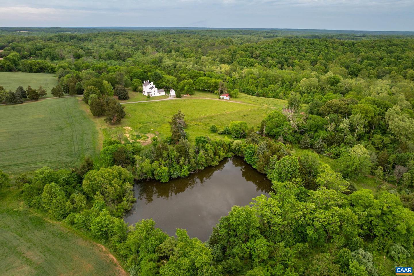 3276 BUCKINGHAM SPRINGS RD, DILLWYN, Virginia 23936, 6 Bedrooms Bedrooms, ,4 BathroomsBathrooms,Residential,For sale,3276 BUCKINGHAM SPRINGS RD,664675 MLS # 664675