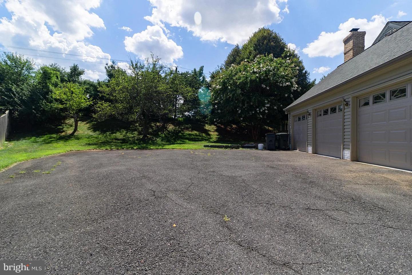 5503 CHESTERMILL CT, FAIRFAX, Virginia 22030, 4 Bedrooms Bedrooms, ,3 BathroomsBathrooms,Residential,For sale,5503 CHESTERMILL CT,VAFX2241726 MLS # VAFX2241726