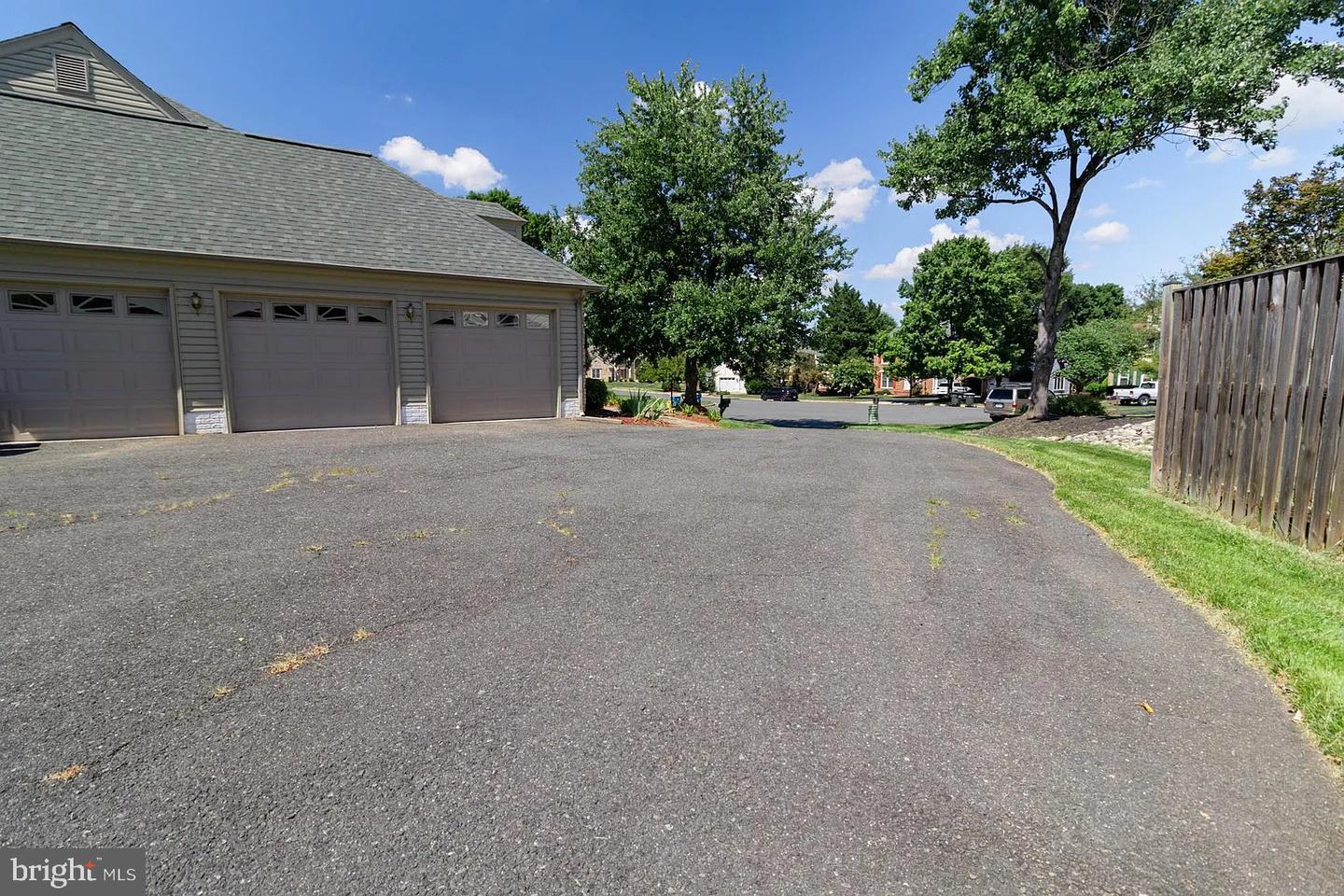 5503 CHESTERMILL CT, FAIRFAX, Virginia 22030, 4 Bedrooms Bedrooms, ,3 BathroomsBathrooms,Residential,For sale,5503 CHESTERMILL CT,VAFX2241726 MLS # VAFX2241726