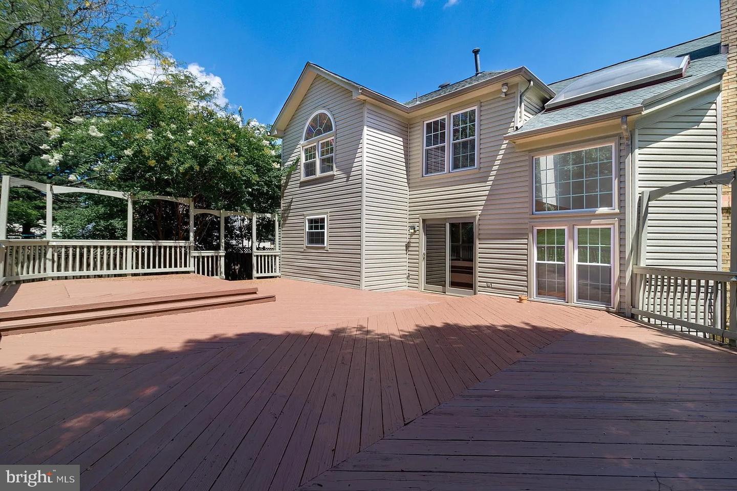 5503 CHESTERMILL CT, FAIRFAX, Virginia 22030, 4 Bedrooms Bedrooms, ,3 BathroomsBathrooms,Residential,For sale,5503 CHESTERMILL CT,VAFX2241726 MLS # VAFX2241726