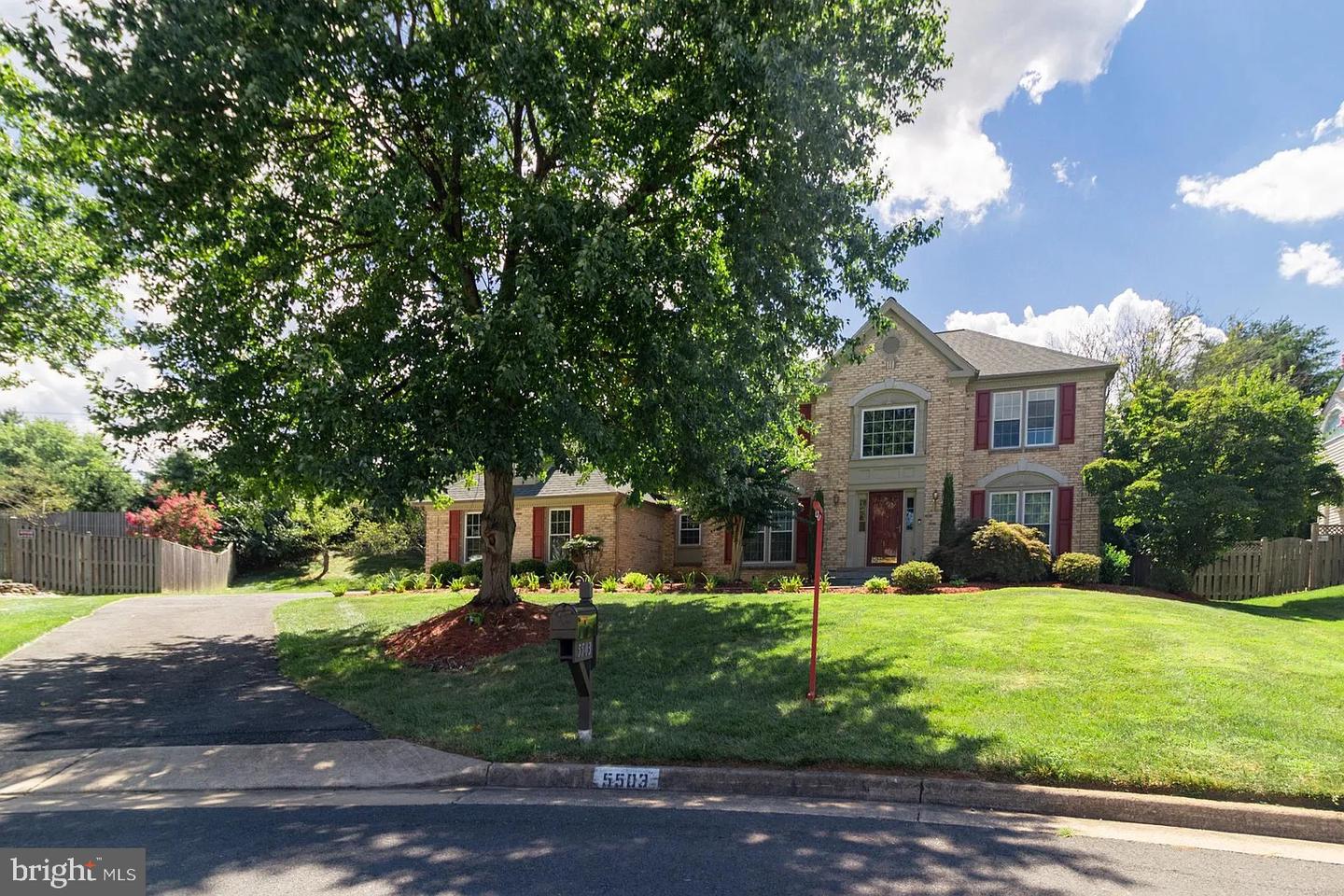 5503 CHESTERMILL CT, FAIRFAX, Virginia 22030, 4 Bedrooms Bedrooms, ,3 BathroomsBathrooms,Residential,For sale,5503 CHESTERMILL CT,VAFX2241726 MLS # VAFX2241726