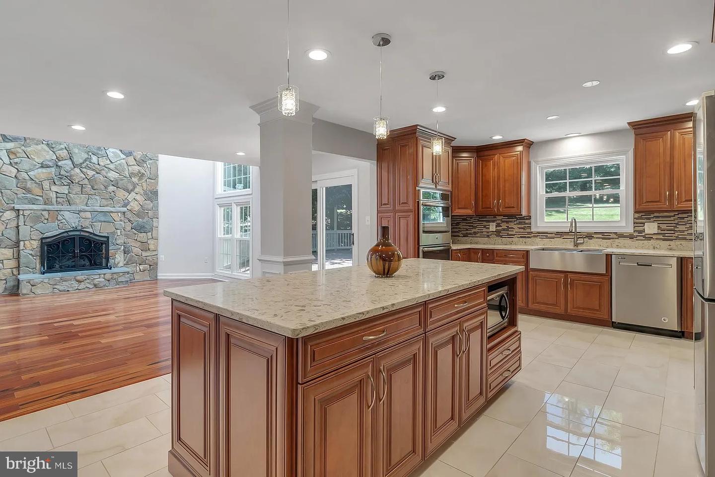 5503 CHESTERMILL CT, FAIRFAX, Virginia 22030, 4 Bedrooms Bedrooms, ,3 BathroomsBathrooms,Residential,For sale,5503 CHESTERMILL CT,VAFX2241726 MLS # VAFX2241726