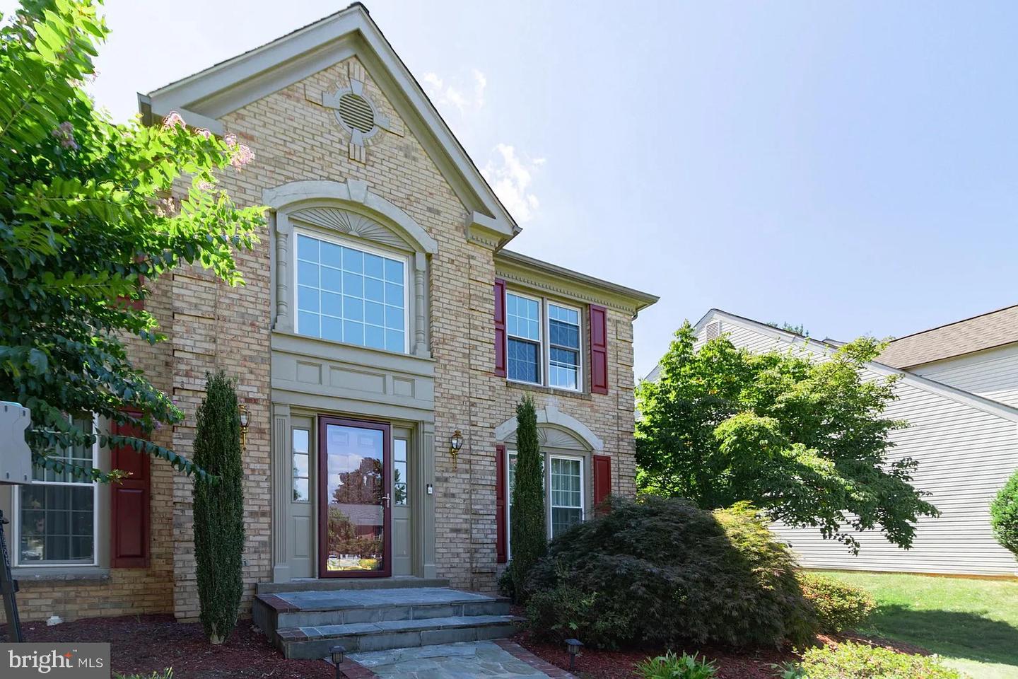 5503 CHESTERMILL CT, FAIRFAX, Virginia 22030, 4 Bedrooms Bedrooms, ,3 BathroomsBathrooms,Residential,For sale,5503 CHESTERMILL CT,VAFX2241726 MLS # VAFX2241726