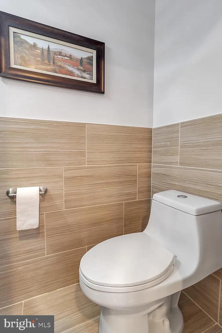 5503 CHESTERMILL CT, FAIRFAX, Virginia 22030, 4 Bedrooms Bedrooms, ,3 BathroomsBathrooms,Residential,For sale,5503 CHESTERMILL CT,VAFX2241726 MLS # VAFX2241726