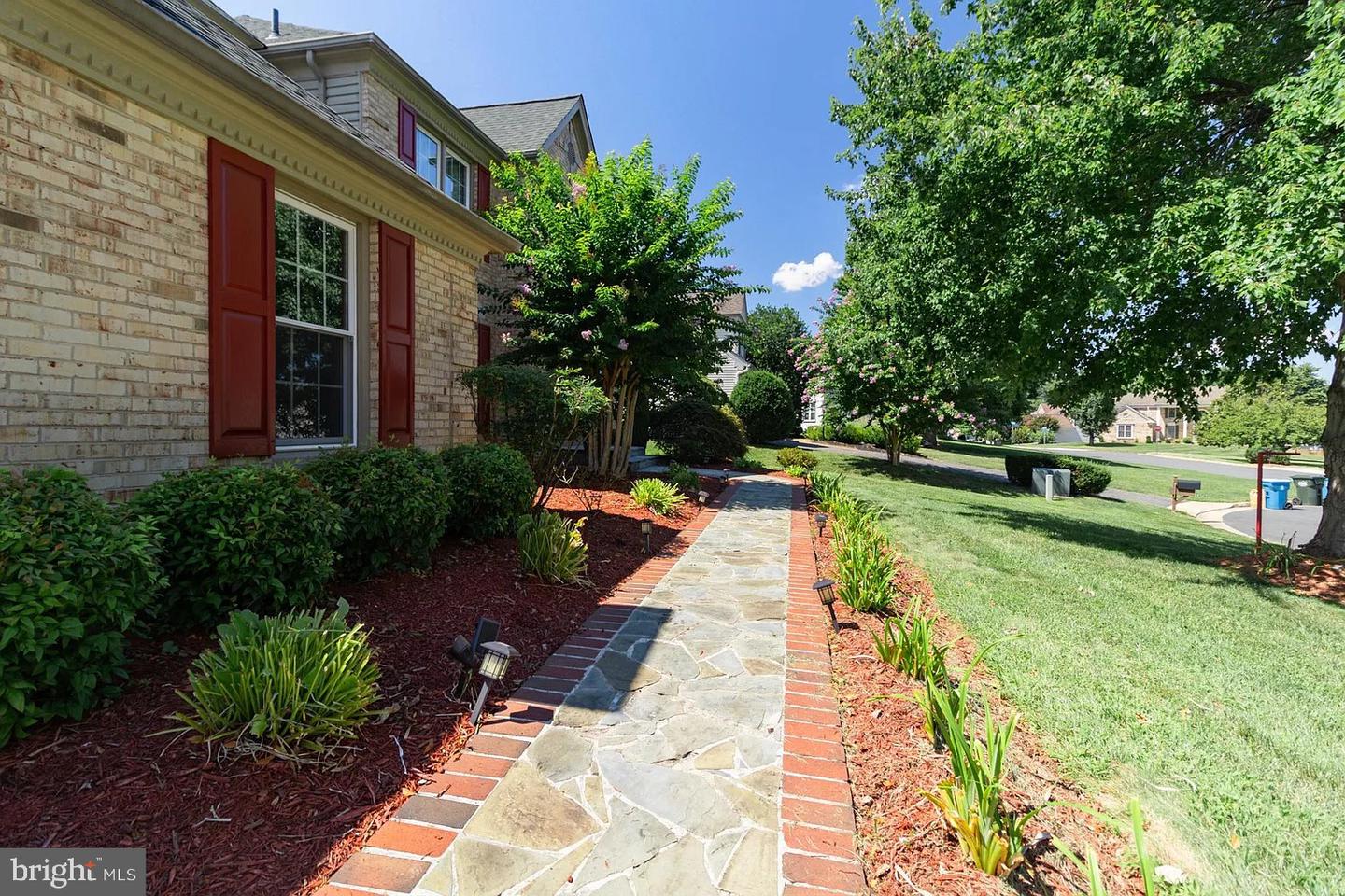 5503 CHESTERMILL CT, FAIRFAX, Virginia 22030, 4 Bedrooms Bedrooms, ,3 BathroomsBathrooms,Residential,For sale,5503 CHESTERMILL CT,VAFX2241726 MLS # VAFX2241726