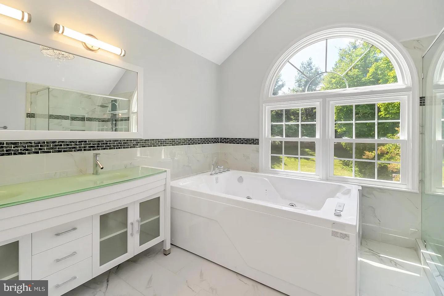 5503 CHESTERMILL CT, FAIRFAX, Virginia 22030, 4 Bedrooms Bedrooms, ,3 BathroomsBathrooms,Residential,For sale,5503 CHESTERMILL CT,VAFX2241726 MLS # VAFX2241726