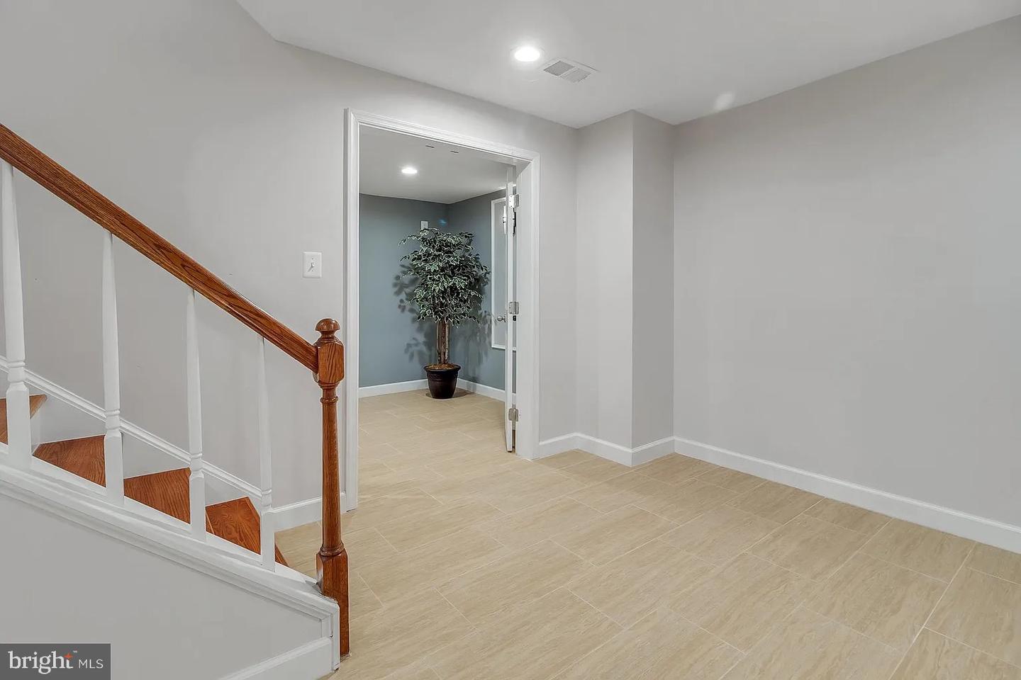 5503 CHESTERMILL CT, FAIRFAX, Virginia 22030, 4 Bedrooms Bedrooms, ,3 BathroomsBathrooms,Residential,For sale,5503 CHESTERMILL CT,VAFX2241726 MLS # VAFX2241726