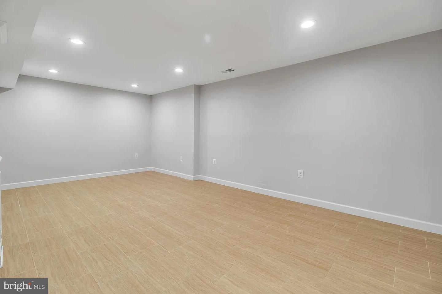 5503 CHESTERMILL CT, FAIRFAX, Virginia 22030, 4 Bedrooms Bedrooms, ,3 BathroomsBathrooms,Residential,For sale,5503 CHESTERMILL CT,VAFX2241726 MLS # VAFX2241726