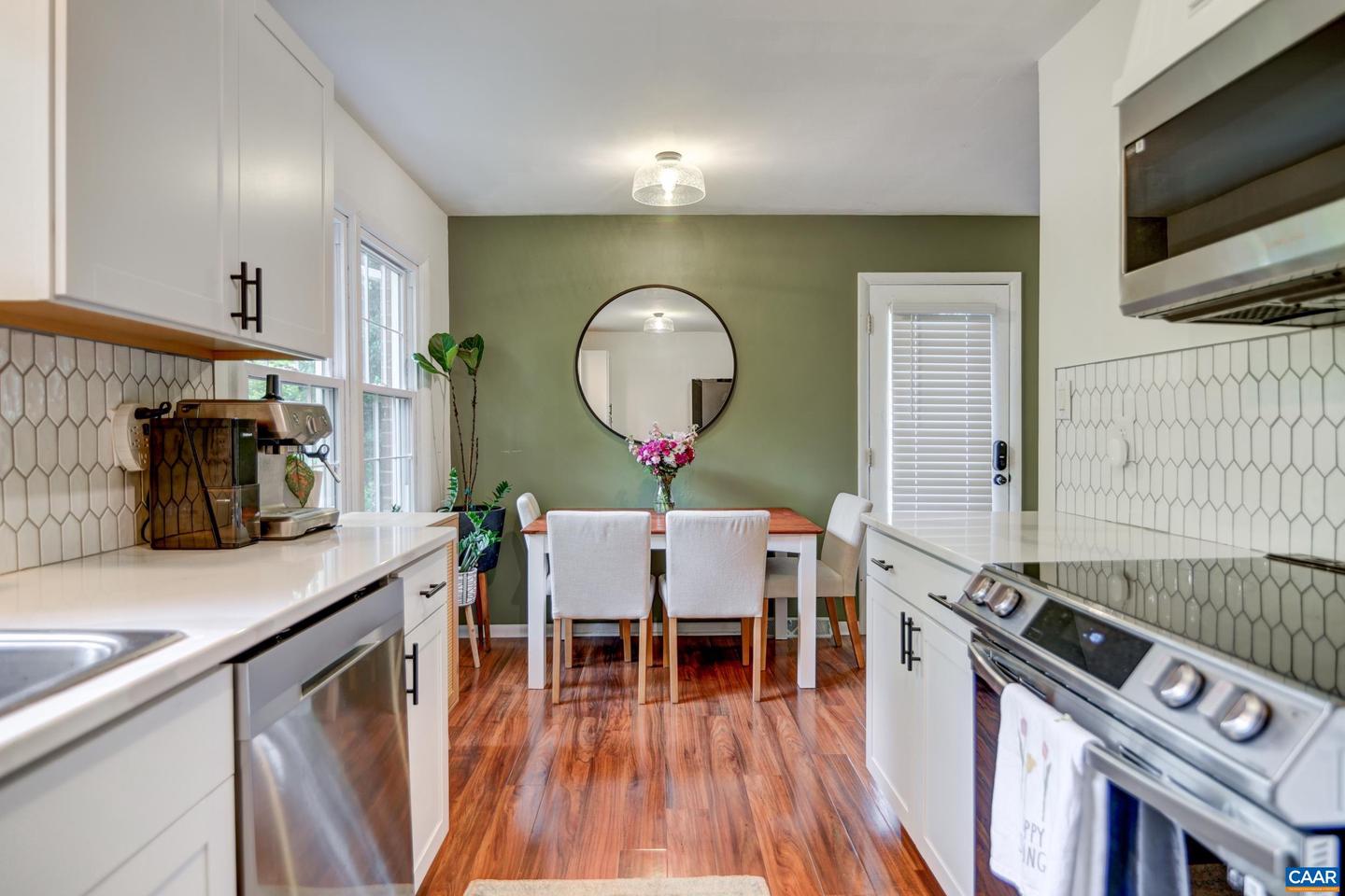 1026 OAKMONT CIR, LYNCHBURG, Virginia 24502, 3 Bedrooms Bedrooms, ,1 BathroomBathrooms,Residential,For sale,1026 OAKMONT CIR,664680 MLS # 664680
