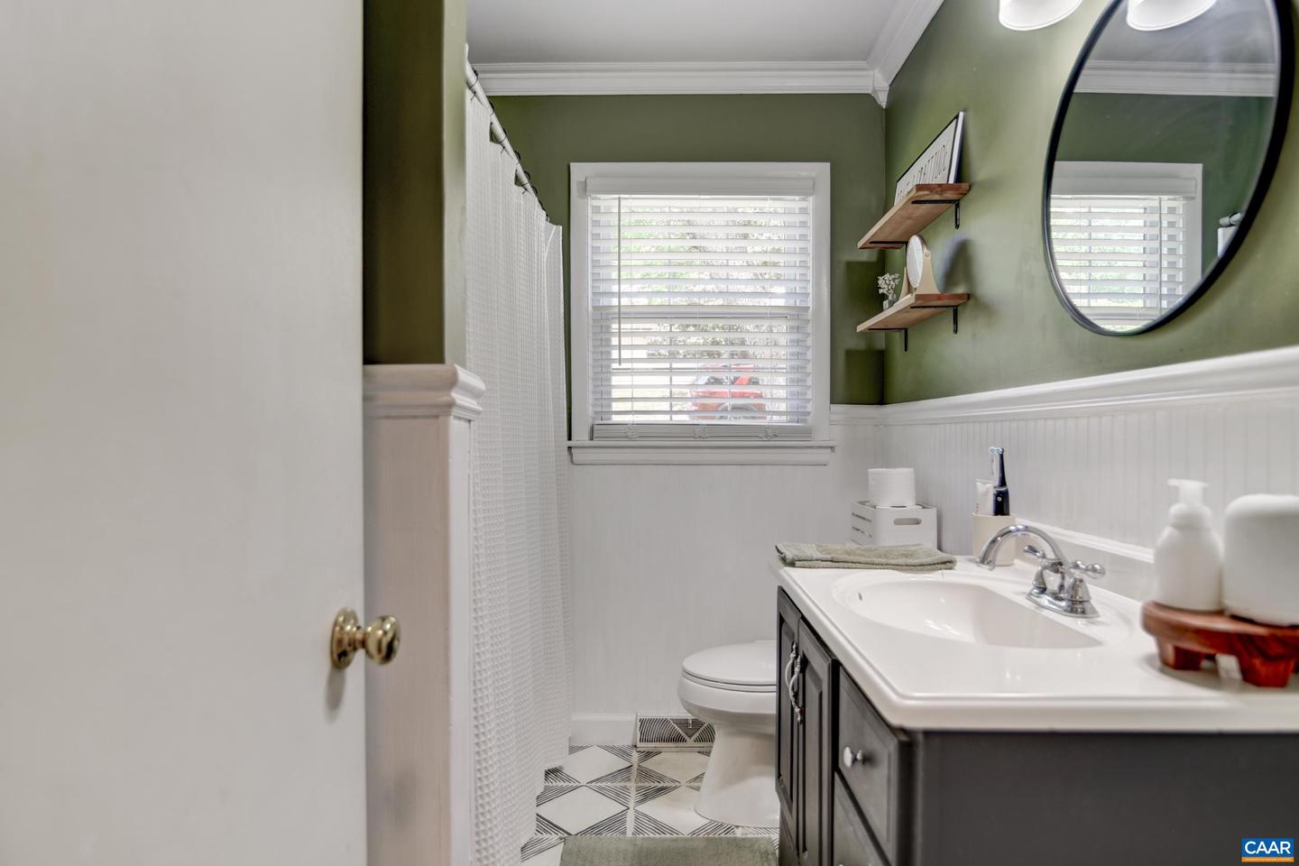 1026 OAKMONT CIR, LYNCHBURG, Virginia 24502, 3 Bedrooms Bedrooms, ,1 BathroomBathrooms,Residential,For sale,1026 OAKMONT CIR,664680 MLS # 664680