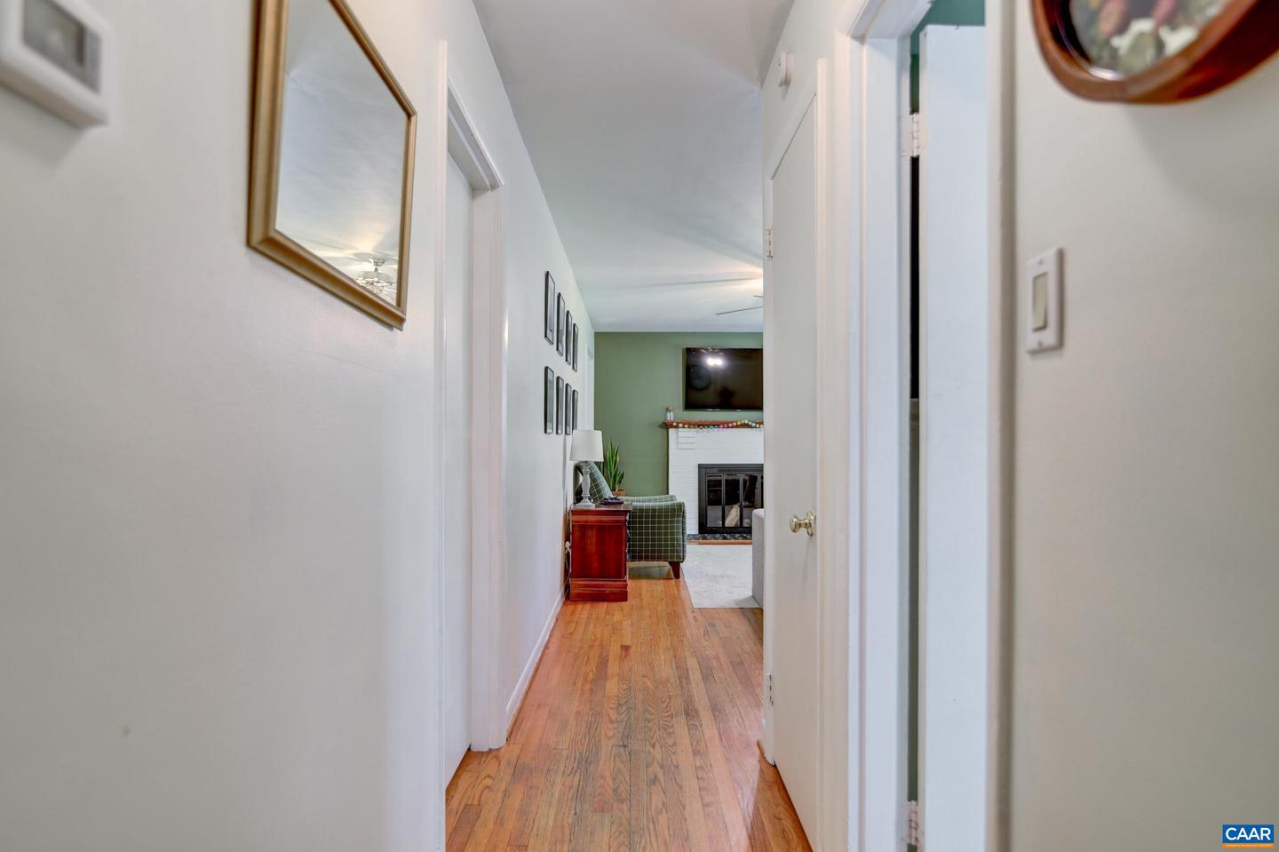 1026 OAKMONT CIR, LYNCHBURG, Virginia 24502, 3 Bedrooms Bedrooms, ,1 BathroomBathrooms,Residential,For sale,1026 OAKMONT CIR,664680 MLS # 664680