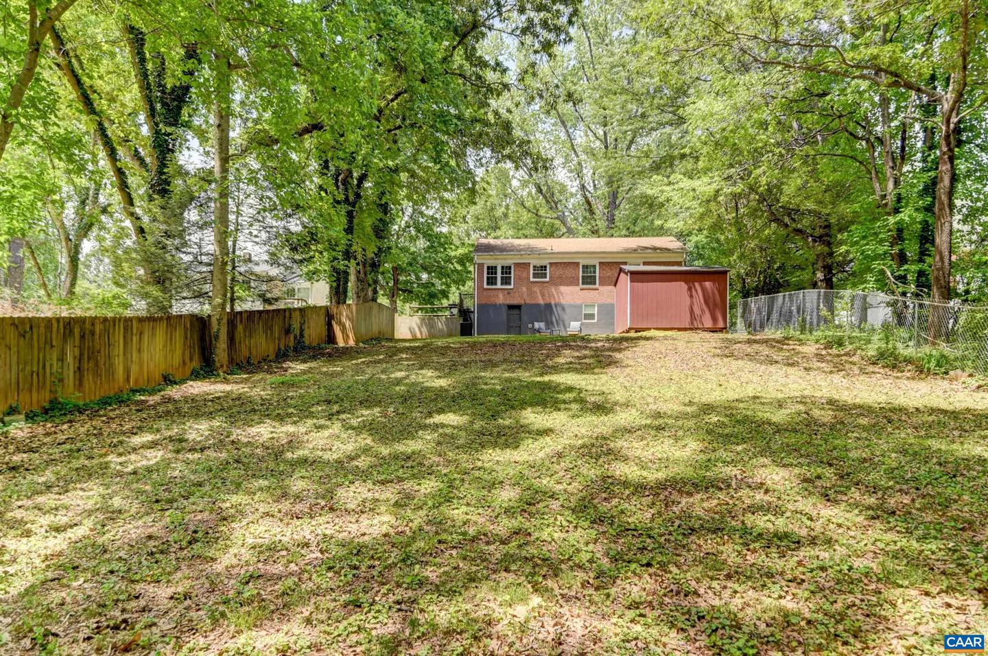 1026 OAKMONT CIR, LYNCHBURG, Virginia 24502, 3 Bedrooms Bedrooms, ,1 BathroomBathrooms,Residential,For sale,1026 OAKMONT CIR,664680 MLS # 664680