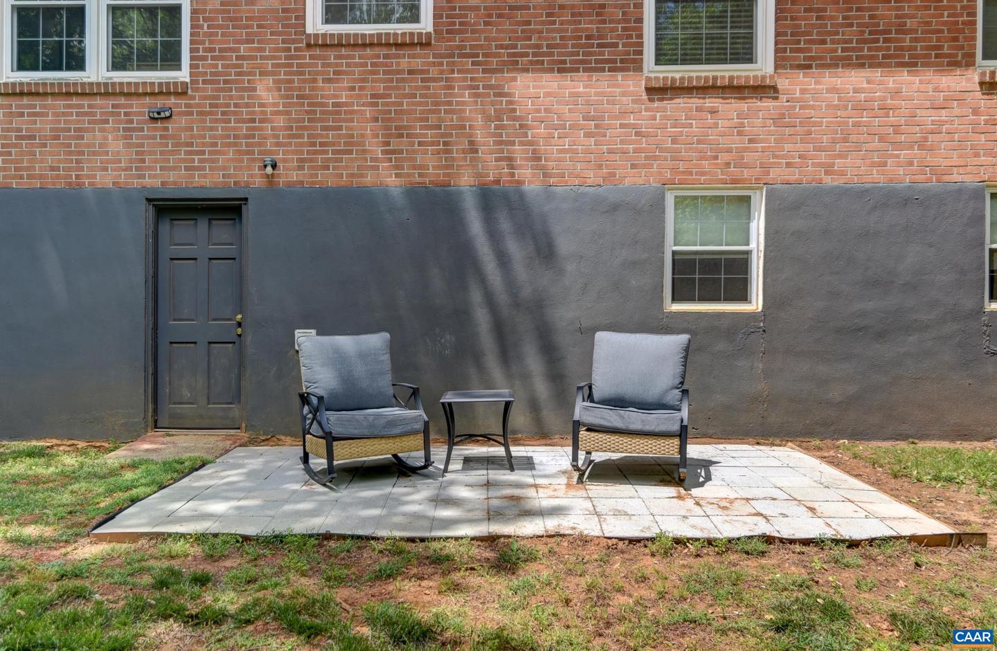 1026 OAKMONT CIR, LYNCHBURG, Virginia 24502, 3 Bedrooms Bedrooms, ,1 BathroomBathrooms,Residential,For sale,1026 OAKMONT CIR,664680 MLS # 664680