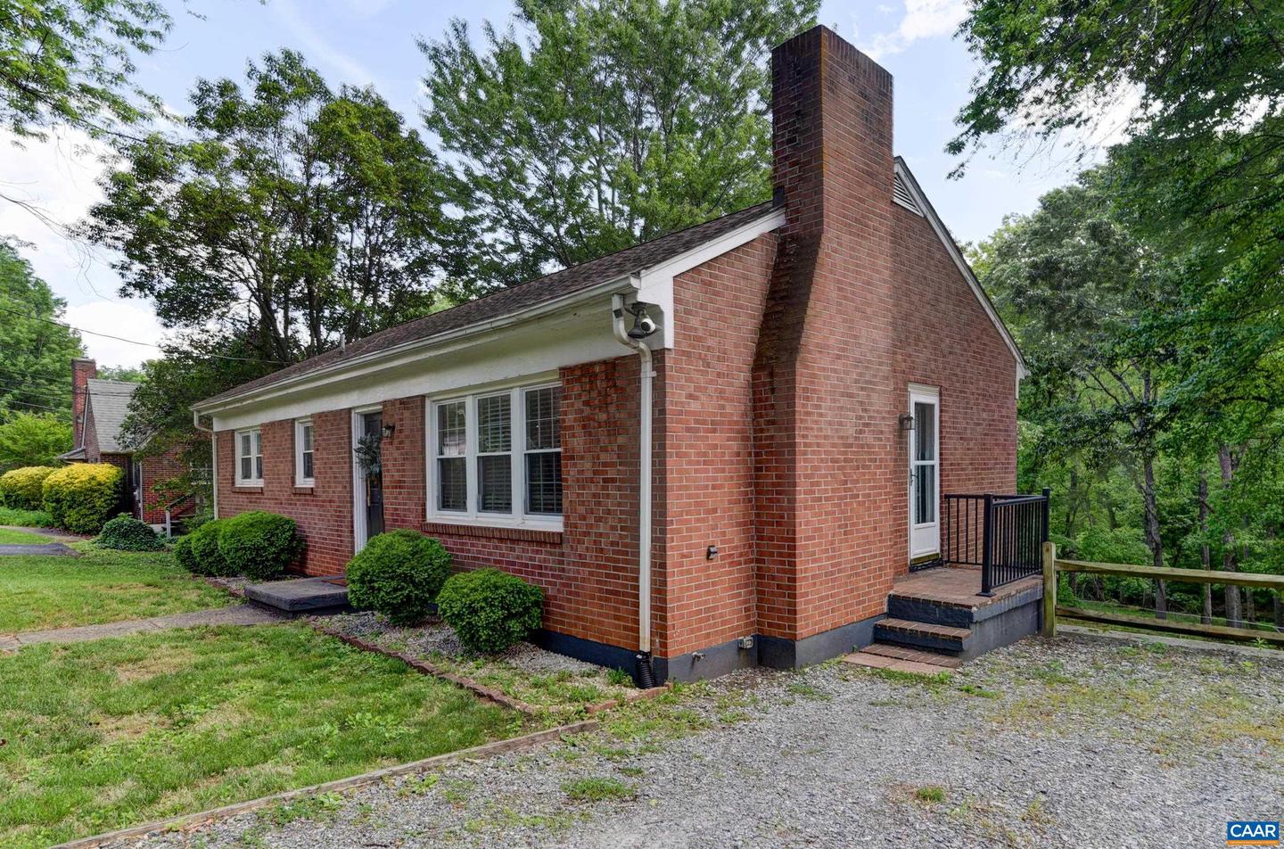1026 OAKMONT CIR, LYNCHBURG, Virginia 24502, 3 Bedrooms Bedrooms, ,1 BathroomBathrooms,Residential,For sale,1026 OAKMONT CIR,664680 MLS # 664680