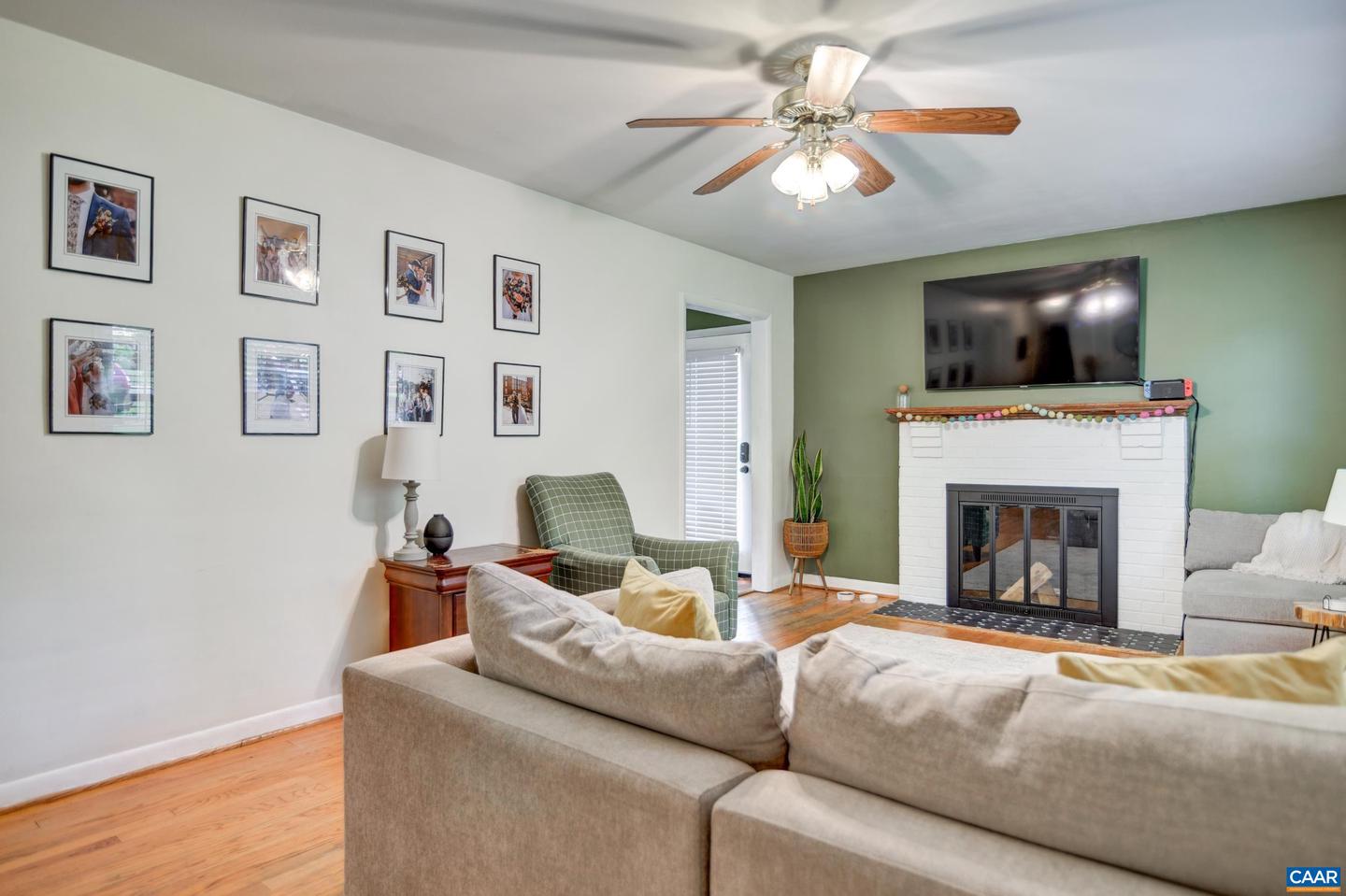 1026 OAKMONT CIR, LYNCHBURG, Virginia 24502, 3 Bedrooms Bedrooms, ,1 BathroomBathrooms,Residential,For sale,1026 OAKMONT CIR,664680 MLS # 664680