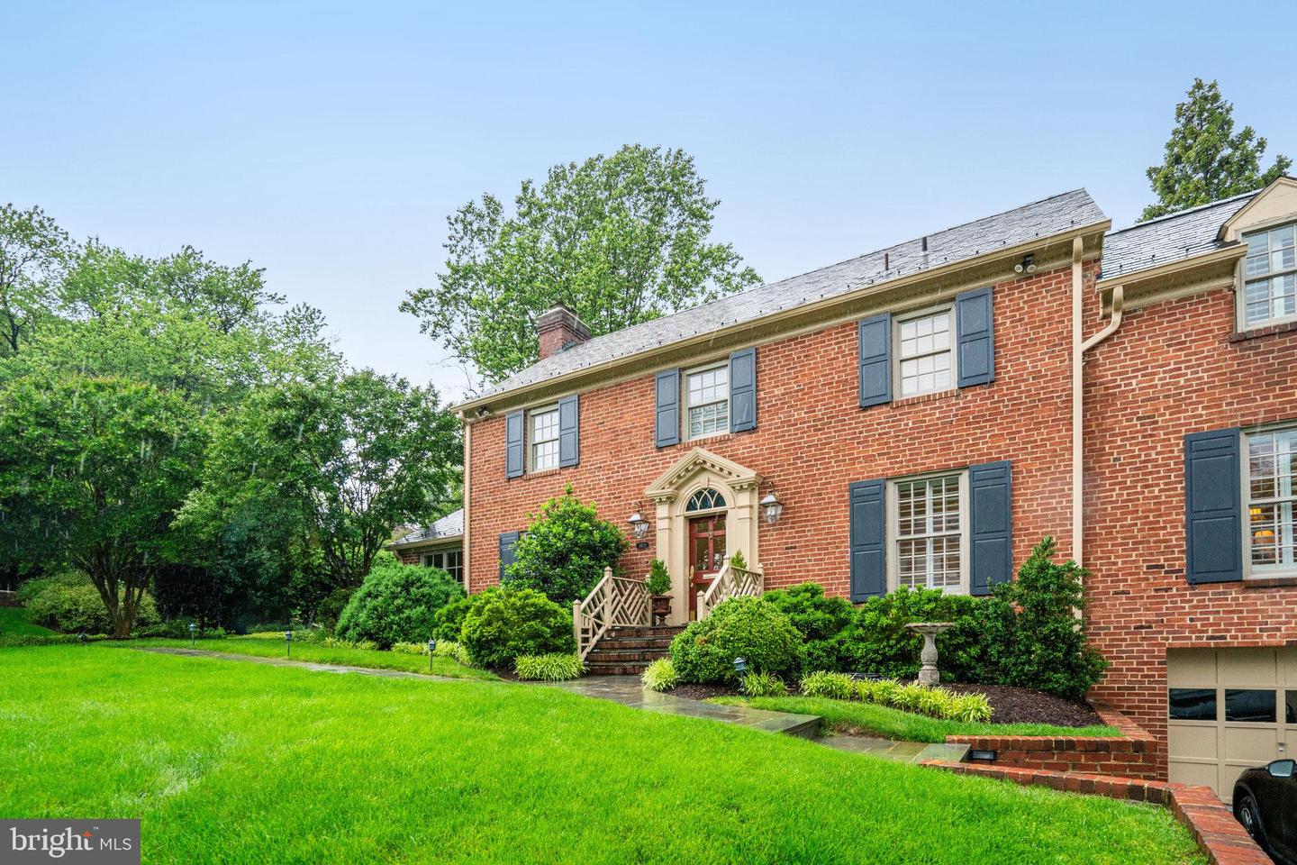 4629 32ND RD N, ARLINGTON, Virginia 22207, 5 Bedrooms Bedrooms, ,4 BathroomsBathrooms,Residential,For sale,4629 32ND RD N,VAAR2057702 MLS # VAAR2057702