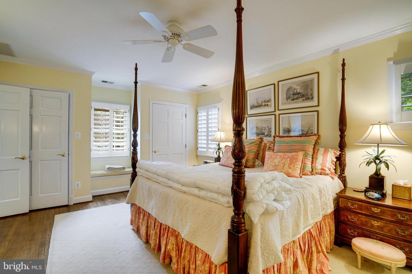 4629 32ND RD N, ARLINGTON, Virginia 22207, 5 Bedrooms Bedrooms, ,4 BathroomsBathrooms,Residential,For sale,4629 32ND RD N,VAAR2057702 MLS # VAAR2057702