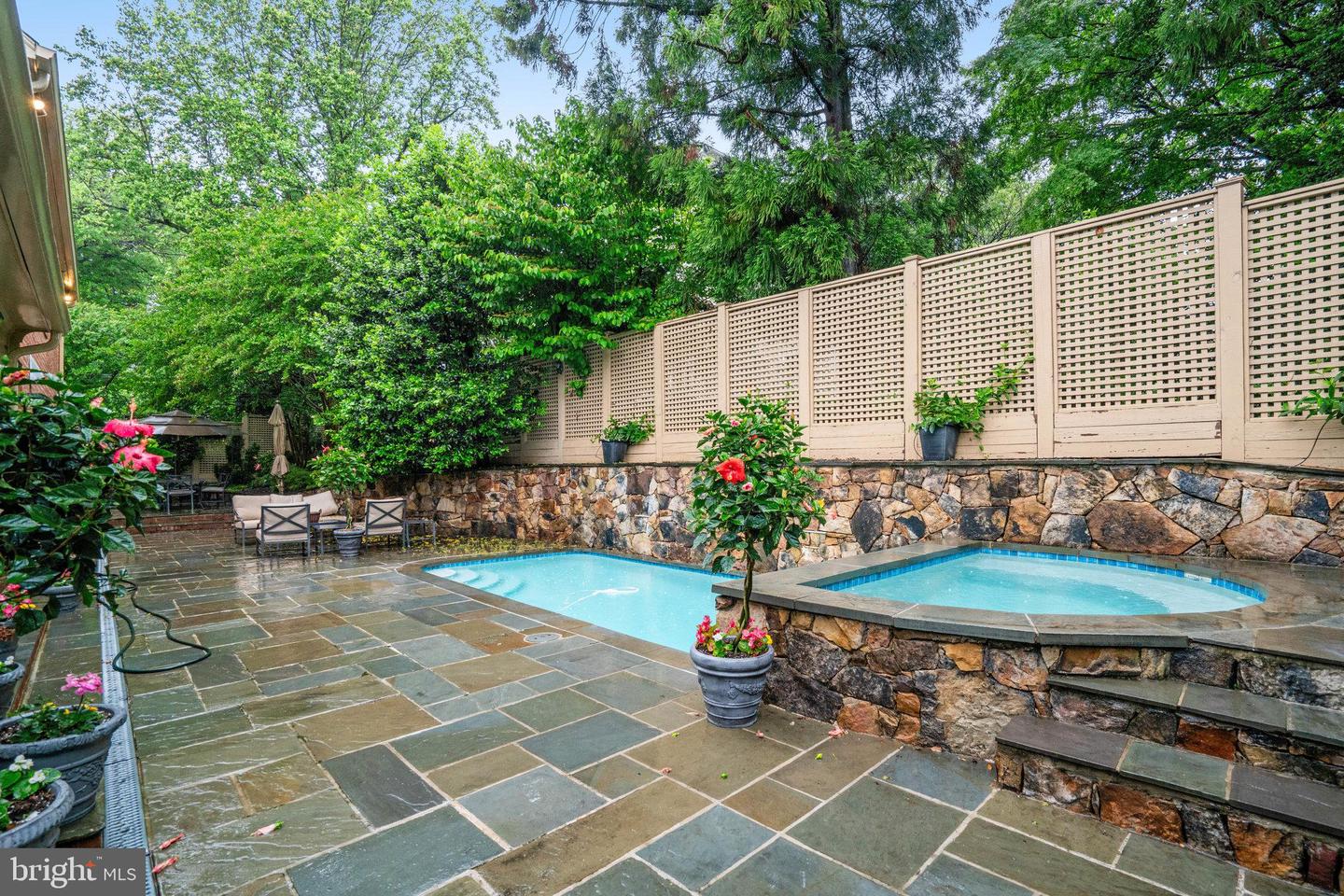4629 32ND RD N, ARLINGTON, Virginia 22207, 5 Bedrooms Bedrooms, ,4 BathroomsBathrooms,Residential,For sale,4629 32ND RD N,VAAR2057702 MLS # VAAR2057702