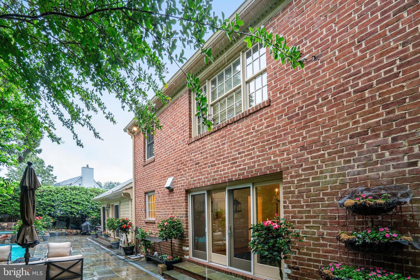 4629 32ND RD N, ARLINGTON, Virginia 22207, 5 Bedrooms Bedrooms, ,4 BathroomsBathrooms,Residential,For sale,4629 32ND RD N,VAAR2057702 MLS # VAAR2057702