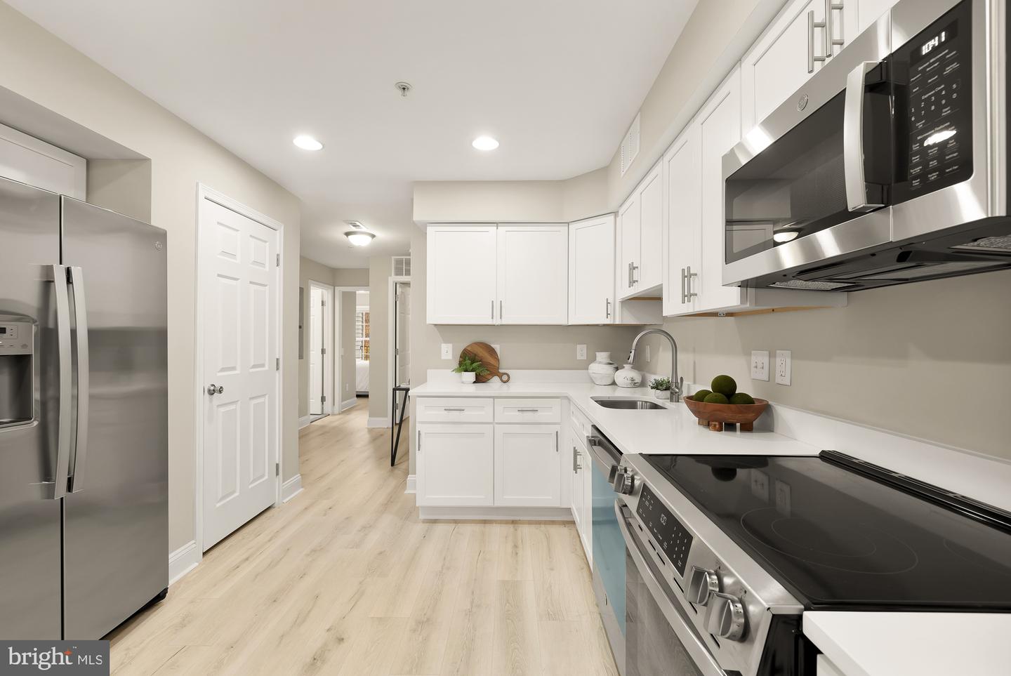 1753 W ST SE #B, WASHINGTON, District Of Columbia 20020, 2 Bedrooms Bedrooms, ,2 BathroomsBathrooms,Residential,For sale,1753 W ST SE #B,DCDC2201230 MLS # DCDC2201230