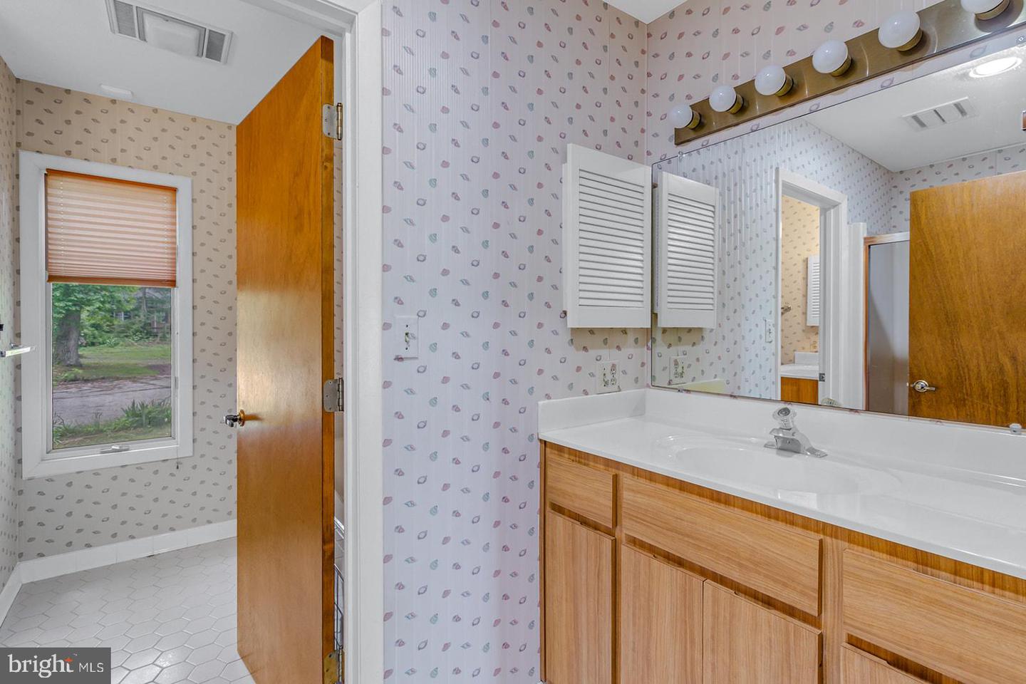109 KINGFISHER CIRCLE, WEEMS, Virginia 22576, 3 Bedrooms Bedrooms, ,2 BathroomsBathrooms,Residential,For sale,109 KINGFISHER CIRCLE,VALV2000804 MLS # VALV2000804
