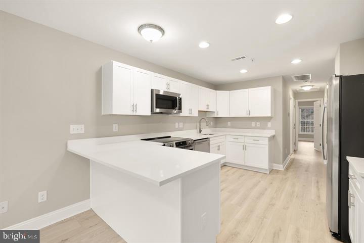 1753 W ST SE #C, WASHINGTON, District Of Columbia 20020, 2 Bedrooms Bedrooms, ,2 BathroomsBathrooms,Residential,For sale,1753 W ST SE #C,DCDC2201234 MLS # DCDC2201234