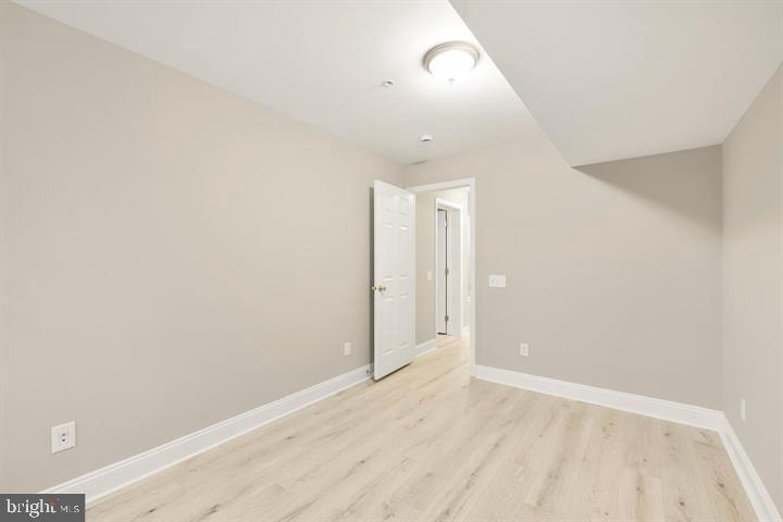 1753 W ST SE #C, WASHINGTON, District Of Columbia 20020, 2 Bedrooms Bedrooms, ,2 BathroomsBathrooms,Residential,For sale,1753 W ST SE #C,DCDC2201234 MLS # DCDC2201234