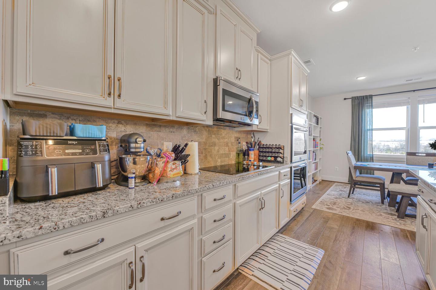 44878 TIVERTON SQ, ASHBURN, Virginia 20147, 3 Bedrooms Bedrooms, ,2 BathroomsBathrooms,Residential,For sale,44878 TIVERTON SQ,VALO2096812 MLS # VALO2096812