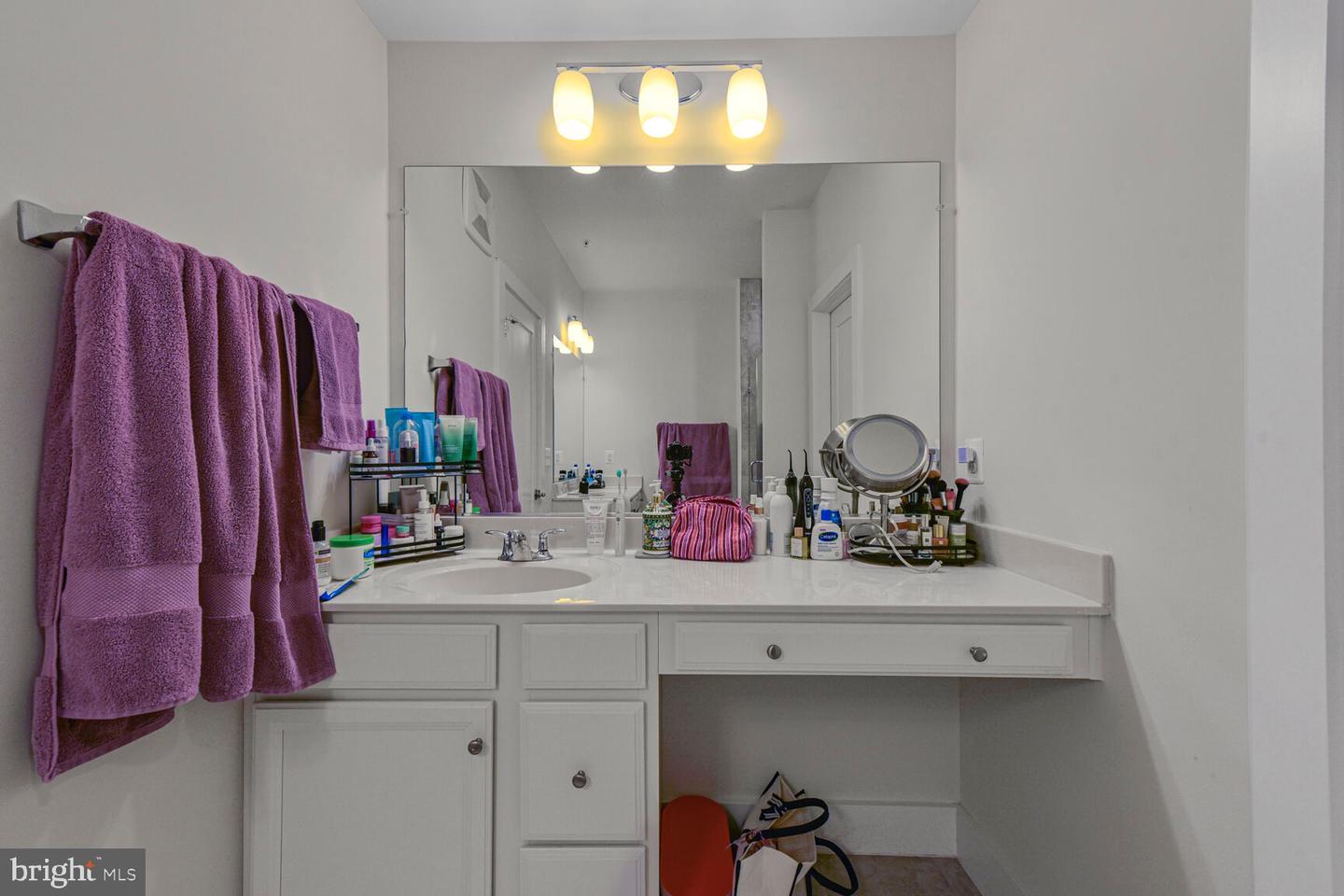 44878 TIVERTON SQ, ASHBURN, Virginia 20147, 3 Bedrooms Bedrooms, ,2 BathroomsBathrooms,Residential,For sale,44878 TIVERTON SQ,VALO2096812 MLS # VALO2096812