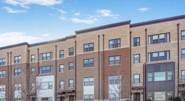 44878 TIVERTON SQ, ASHBURN, Virginia 20147, 3 Bedrooms Bedrooms, ,2 BathroomsBathrooms,Residential,For sale,44878 TIVERTON SQ,VALO2096812 MLS # VALO2096812